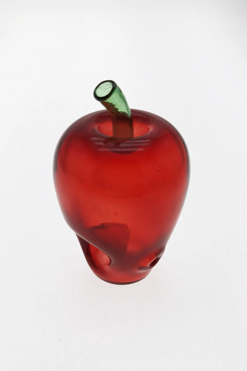 4.00" Dry Spoon Pipe w/ Apple Body (126g) Carb Hole: Left Side - Image 2