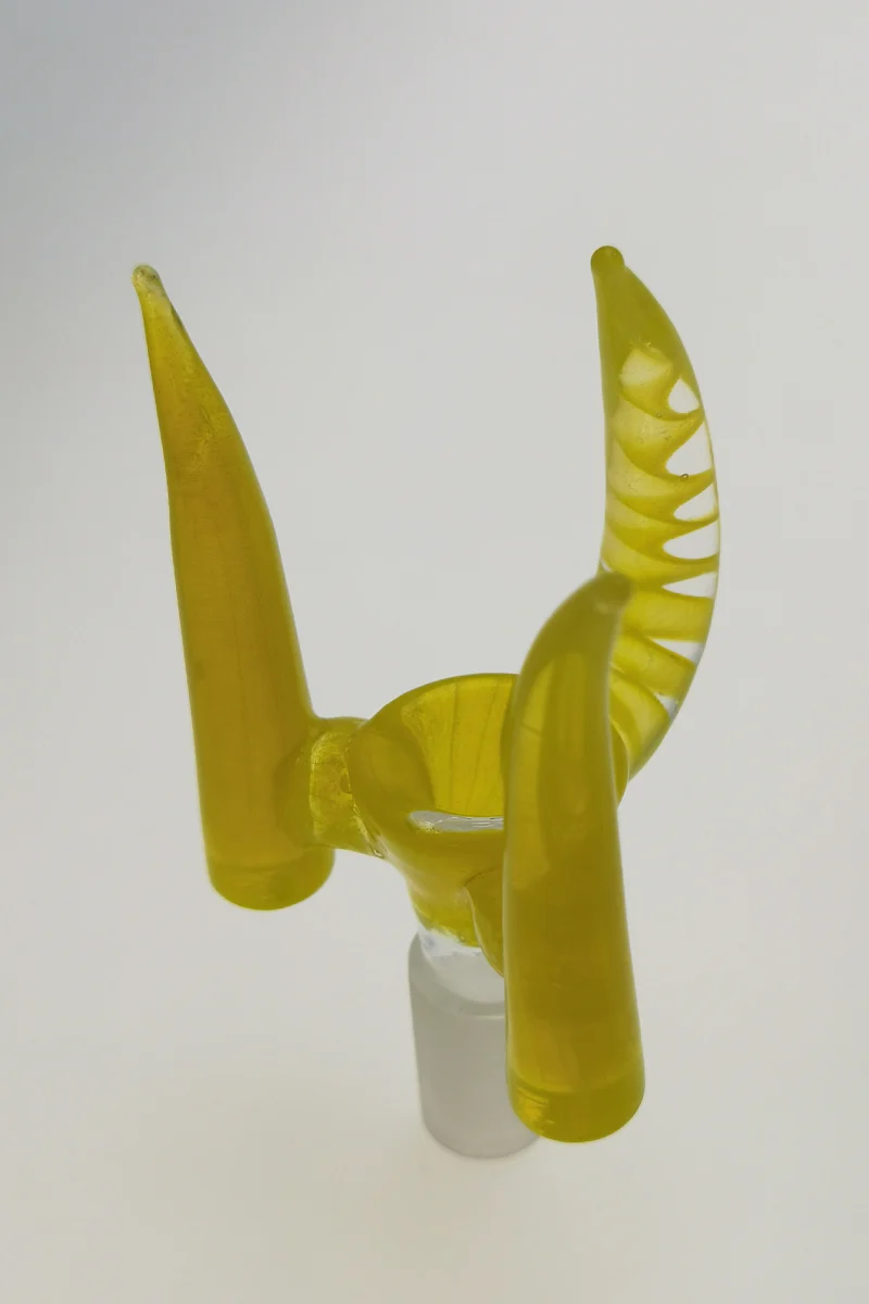 (CMTO) TAG - 4 Hole Disc Screen Bong Slide Bowl Piece with Inverted Triple Horn Handle - Image 27