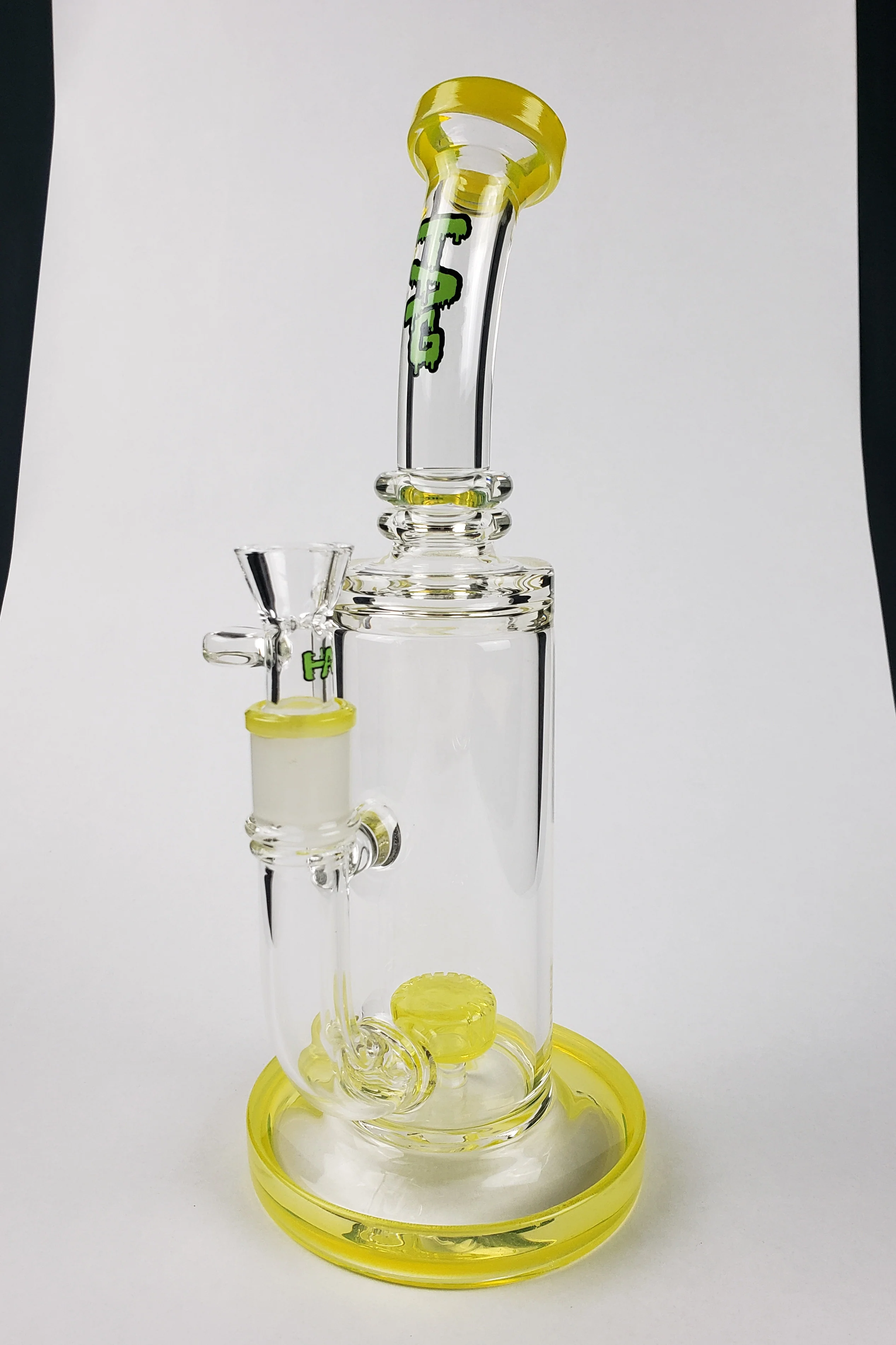 TAG - 12" Bent Neck Super Slit Puck Diffuser Dab Rig Bong 65x5MM (18MM Female) - Image 12