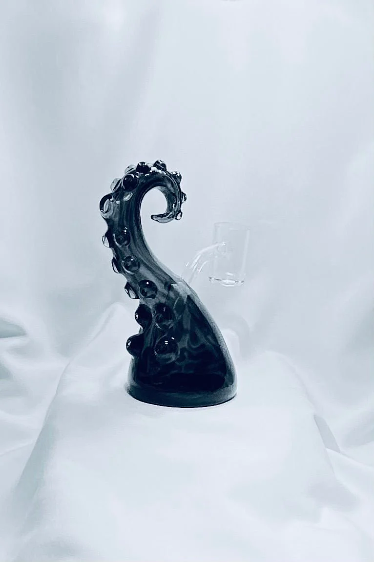 The Glass Cure - 5.25" Octopus Tentacle Bubbler (10MM Female) (185g) - Image 6