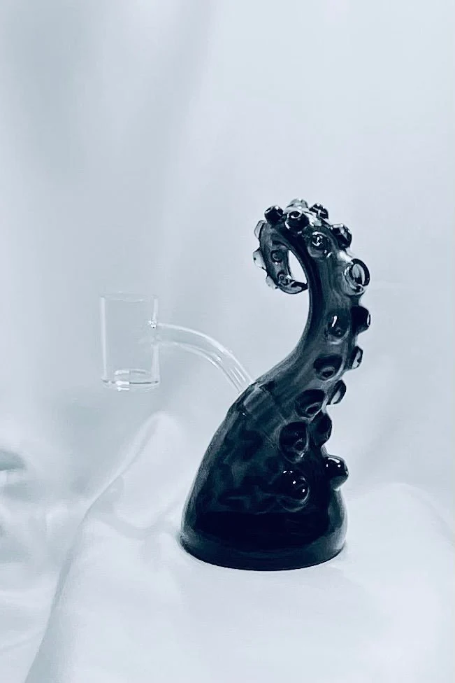 The Glass Cure - 5.25" Octopus Tentacle Bubbler (10MM Female) (185g) - Image 7